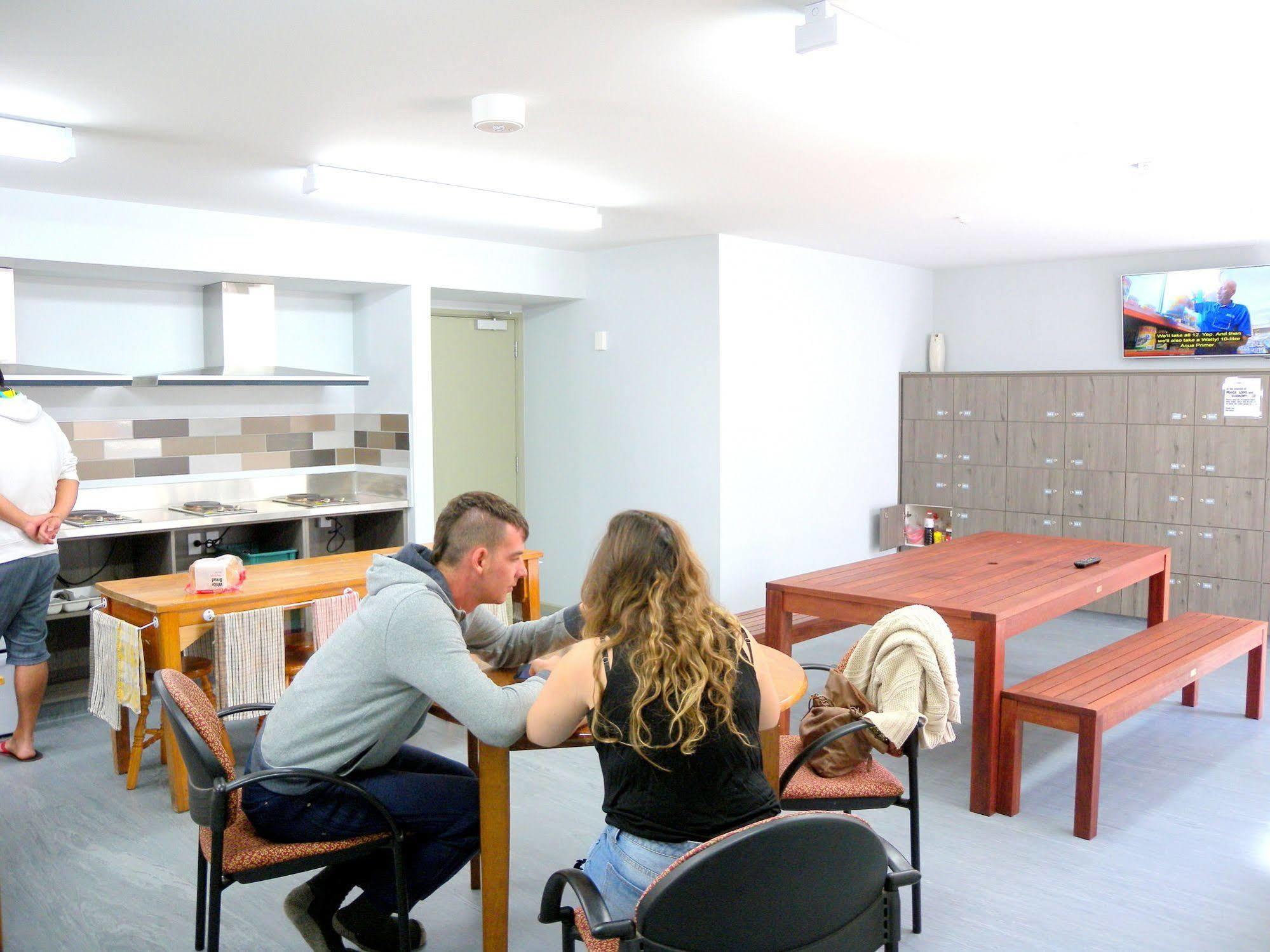 Kiwi House Hostel Christchurch Eksteriør bilde